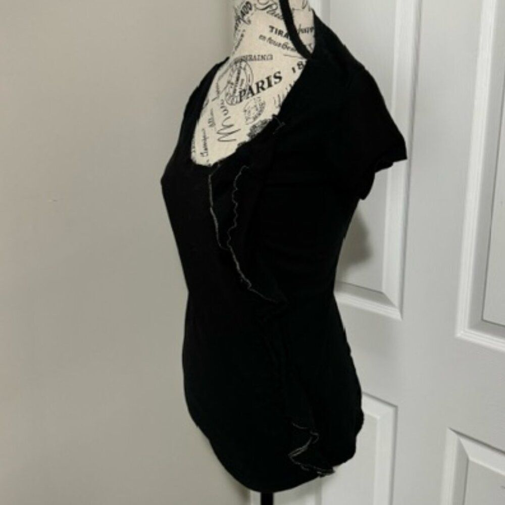 USED Woman's Gap Short Sleeve Shirt Color Black Size M